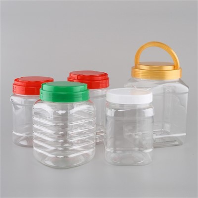 Grand récipient en plastique transparent